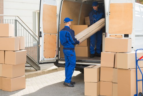 Van-based moving service in Goddington for local house and furniture moves