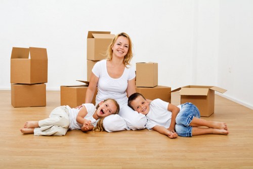 Reliable local moving support for homes and businesses in Goddington