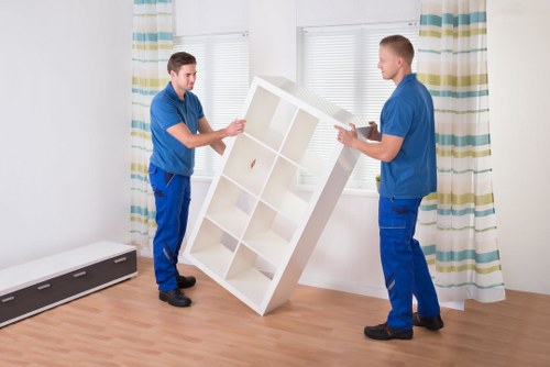 Local removals service supporting moves around Goddington