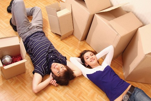 Local moving vehicle serving a home move in Goddington